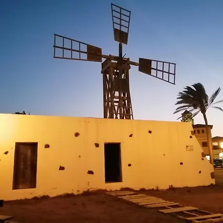 La Casa Blanca *